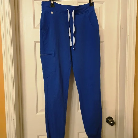 Figs Womens Vibrant Blue Scrub Joggers - Picture 1 of 10
